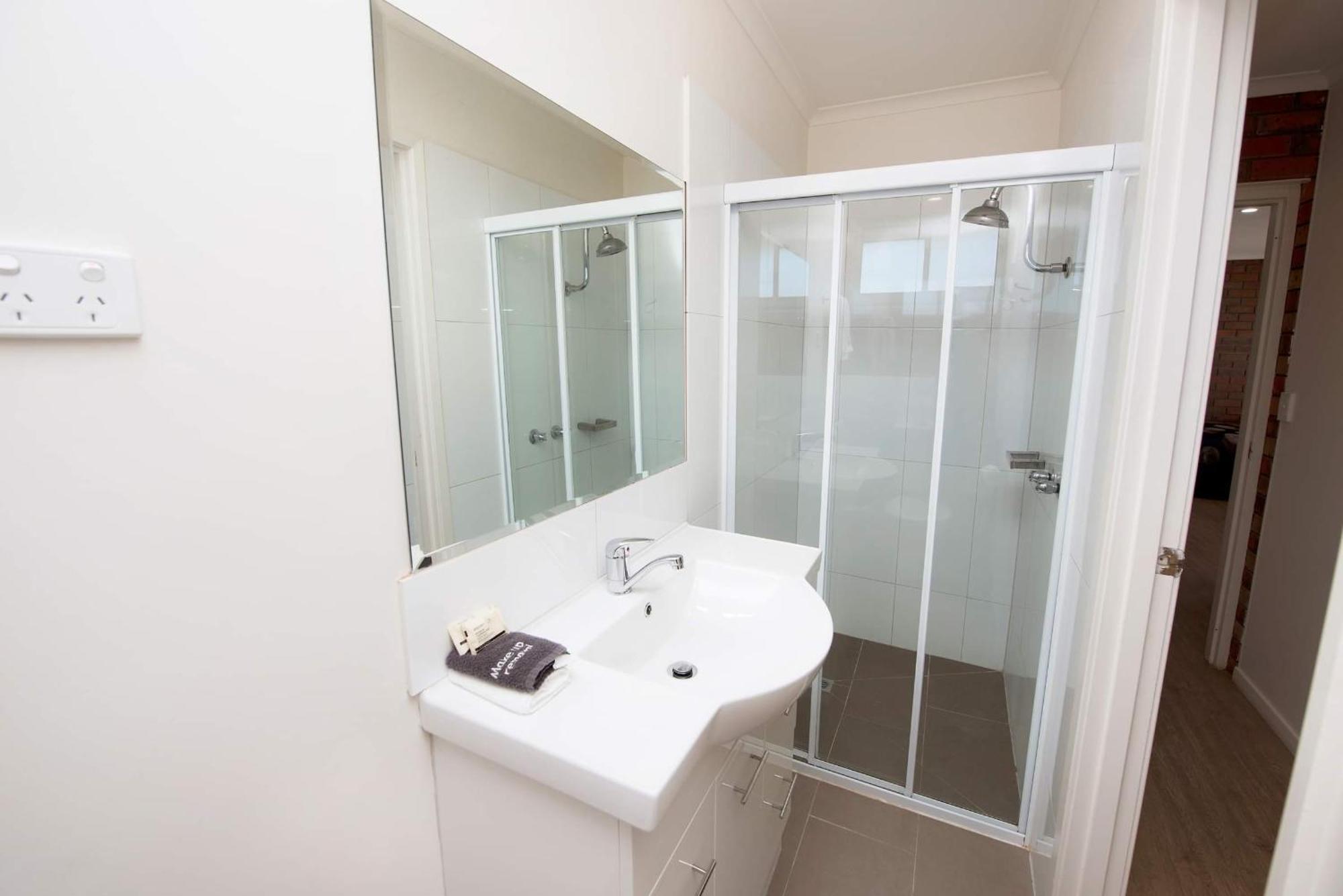 Jacaranda Holiday Units Swan Hill Kültér fotó